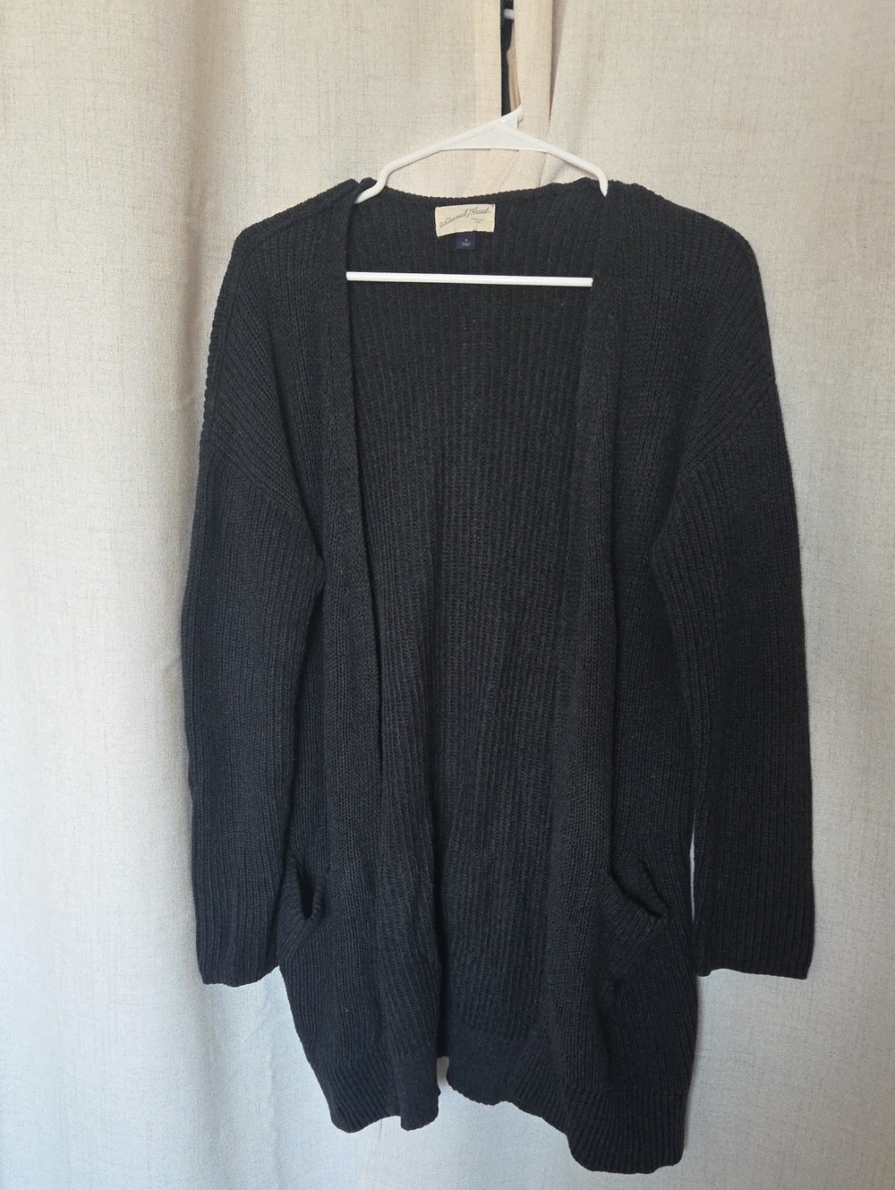Universal Thread Black Open-Front Knit Cardigan